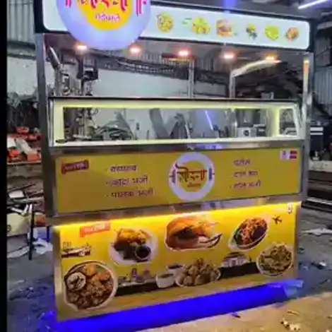 SS Display Counter Manufacturers in Pune - Everest Steel Equipment